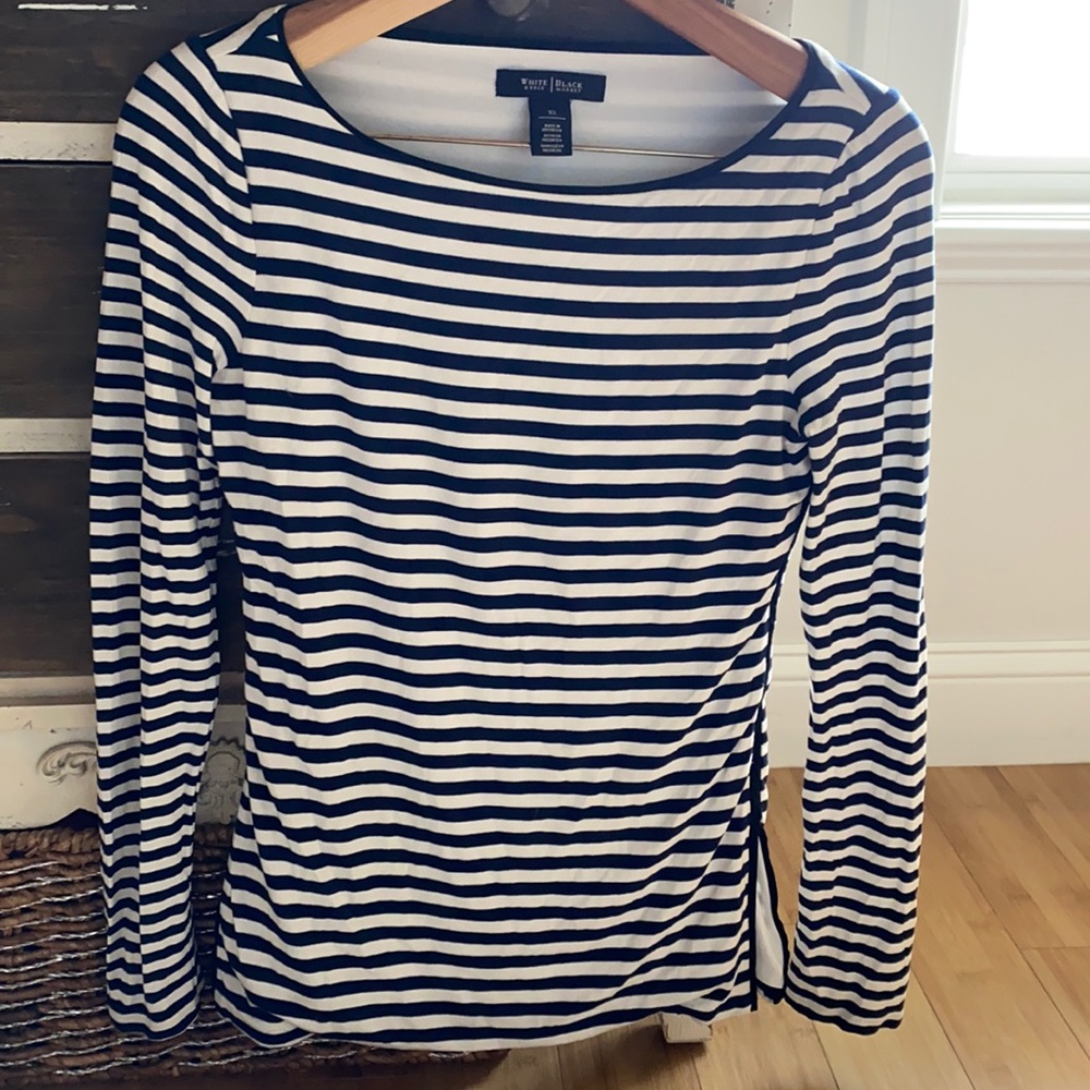 White House Black Market blue & white striped top